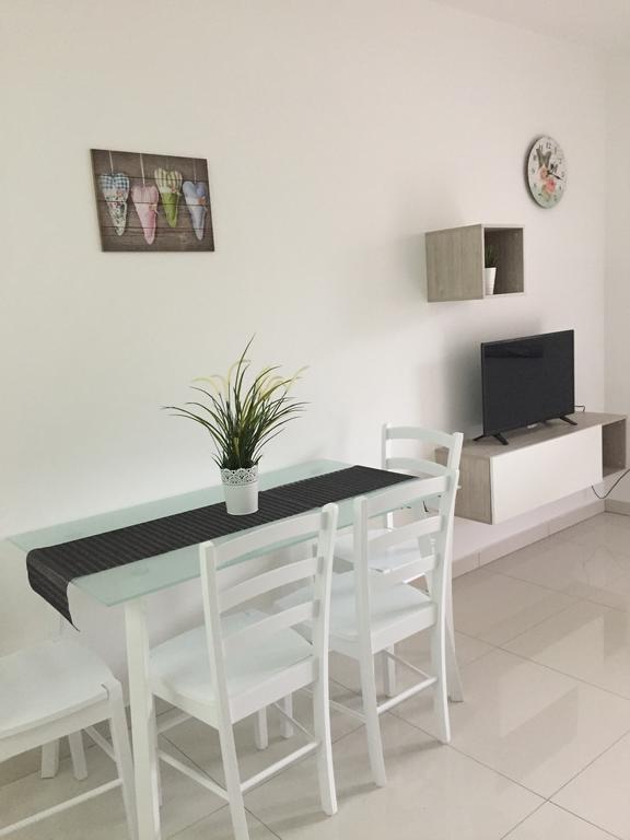 Apartmani Orhideja Раб Экстерьер фото