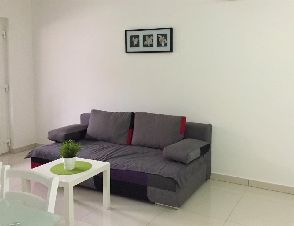 Apartmani Orhideja Раб Экстерьер фото